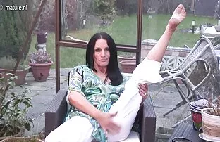 XXX دو بچه روی مشاعره بزرگ جمع می صور سكسى رومانسى شوند