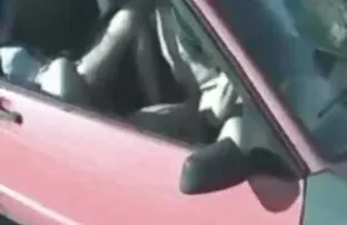 XXX یار عزیز دلبند عزیزم را در مسلسل رومانسي سكسي doggystyle جوراب ساق بلند جلوی یک وب کم