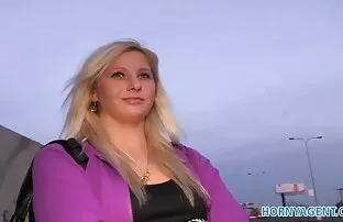 XXX سبزه جوان با الاغ سكسي اجنبي رومانسي تنگ در نقطه با دوست پسر لعنتی