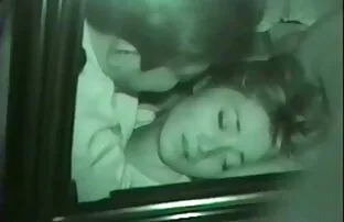 XXX یک سكسي تركي رومانسي زن چربی با یک پوسته روی صورتش نشسته بود