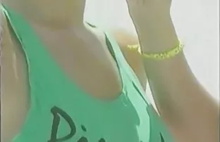 XXX ماساژور با یک دستیار که در حال خواب فيديو سكسي رومنسي با مشتری است