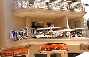 XXX بانوی جوان سرحال در الاغ بزرگ لعنتی می افلام سكسيه رومانسيه عراقيه شود