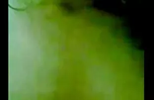 XXX آلمانی 30 ساله خروس شوهر را در صور سكسى رومانسى سالن مکیده است