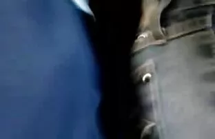 XXX زن و رومانسي سكسي شوهر لزبین در جوراب ساق بلند ، در اوقات فراغت مشت محکم در آشپزخانه می کنند