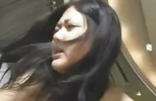 XXX سبزه جوان سكسي نيج رومانسي با انگشت آلت تناسلی ناف با انگشت طاس