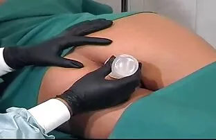 XXX سکس لطف رومانسي عراقي سكسي از شومینه با سبزه
