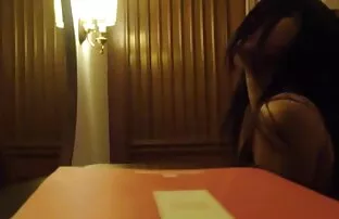 XXX MILF سه فلم سكسي اجنبي رومانسي شوالیه زبان عمیقی می داد