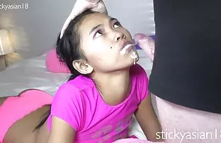XXX عارية المراهقين