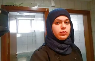XXX سبزه های بالغ در خانه جنس لزبین دارند فلم سكسي رومنسي