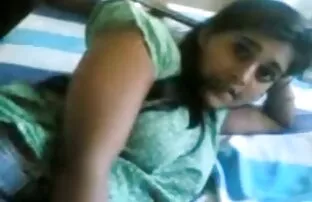 XXX مو بور خروس شوهر را در آشپزخانه می خورد مقاطع سكسي رومانسي