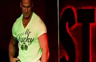 XXX مو بور سکسی سكسي رومانسي هندي خروس می خورد